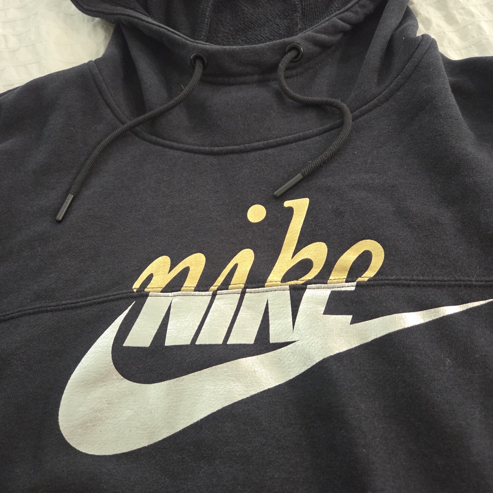 Nike Women's Black Hoodie - Picture 3 of 5